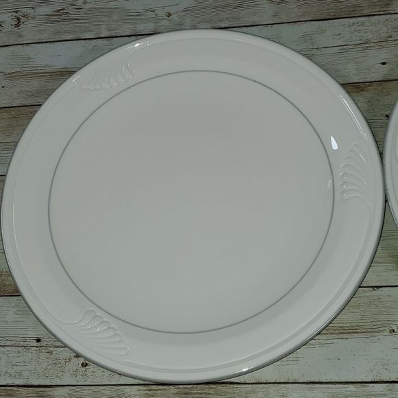 2 Corning Pyroceram White Dinner Plates 10¼"‎ Whispering Mist Pattern White Grey - Picture 1 of 8
